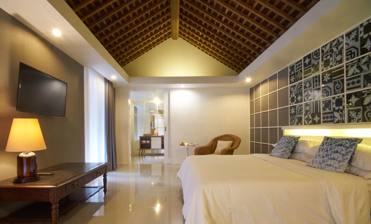 The One Astana Villa Sanur  Luaran gambar