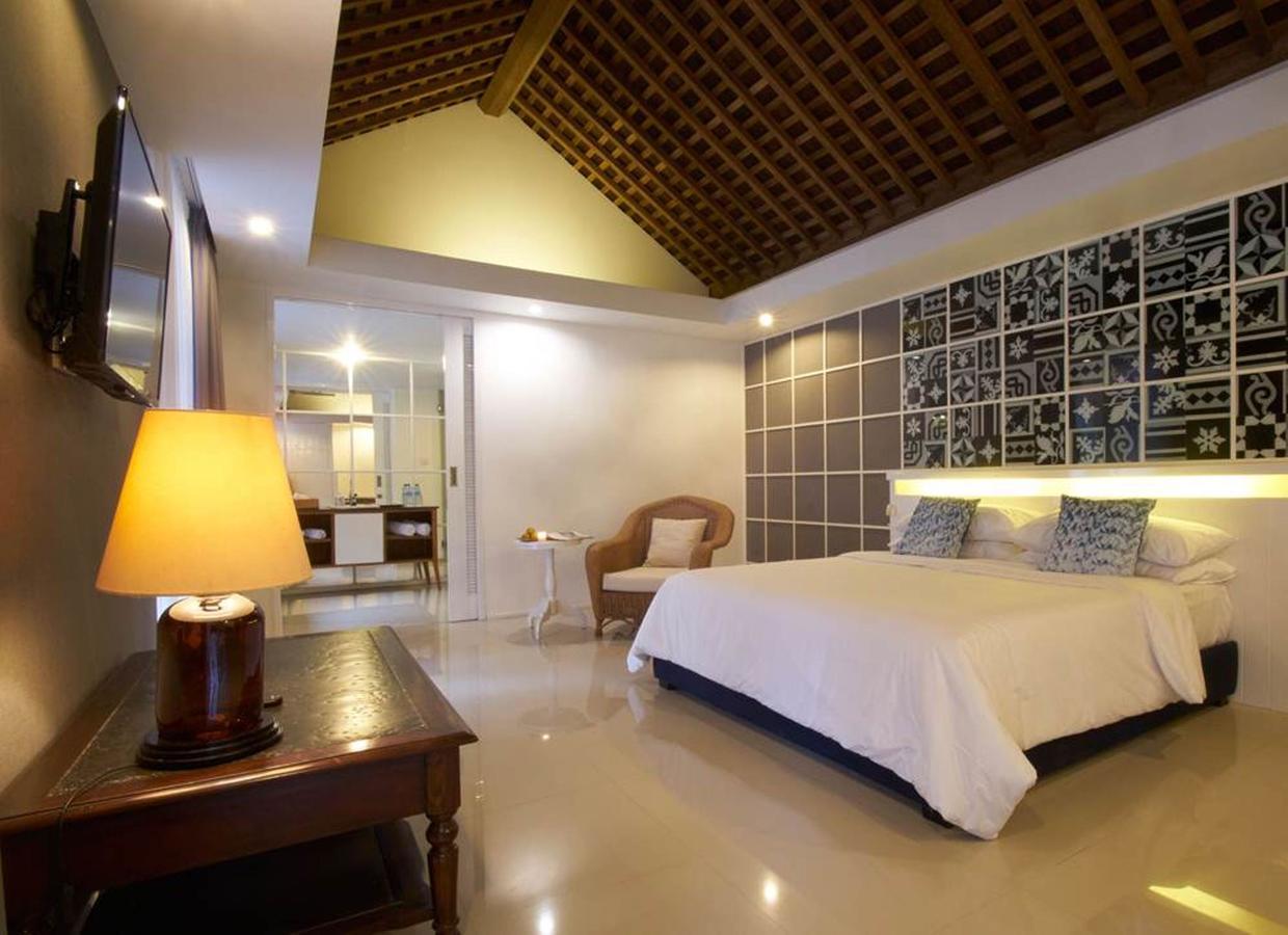 The One Astana Villa Sanur  Luaran gambar